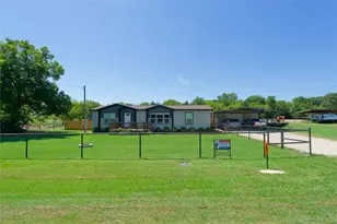 88 Co Rd 188, Gainesville, TX 76240 - Photo 1