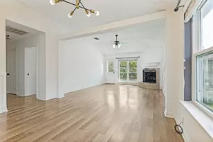 8128 Broken Arrow Rd, Fort Worth, TX 76137 - Photo 5
