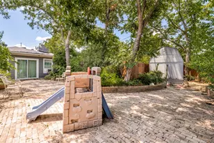 3469 Townsend Dr, Dallas, TX 75229 - Photo 5