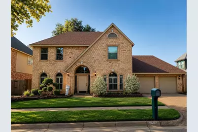 2902 Redstone Drive, Arlington, TX 76001 - Photo 3