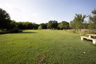 15960 Four Oaks Dr, Kemp, TX 75143 - Photo 17