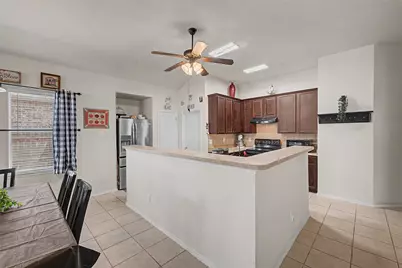9225 Comanche Ridge Drive, Fort Worth, TX 76131 - Photo 11