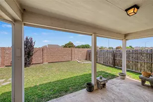 9225 Comanche Ridge Dr, Fort Worth, TX 76131 - Photo 27