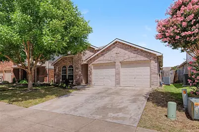 9225 Comanche Ridge Drive, Fort Worth, TX 76131 - Photo 3