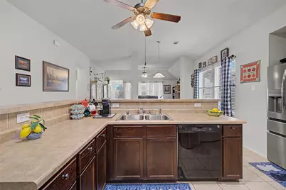 9225 Comanche Ridge Drive, Fort Worth, TX 76131 - Photo 9