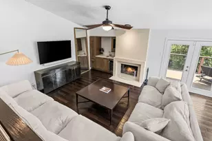 6124 Summer Creek Cir, Dallas, TX 75231 - Photo 15
