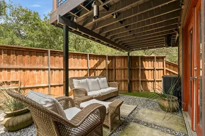 6124 Summer Creek Circle, Dallas, TX 75231 - Photo 35