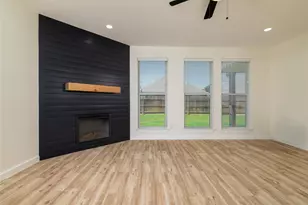 66 Lucas Ln, Edgecliff Village, TX 76134 - Photo 23