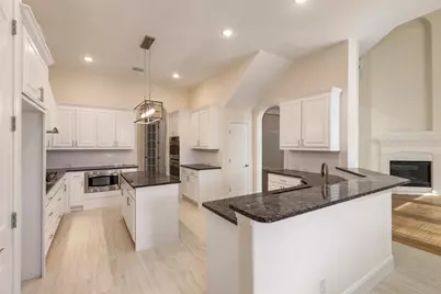 4112 Barona Drive, Carrollton, TX 75010 - Photo 9