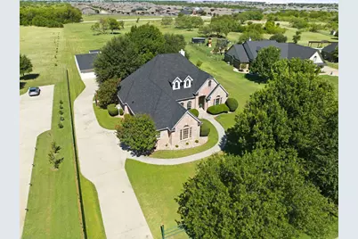 1941 Palomino Boulevard, Crowley, TX 76036 - Photo 3