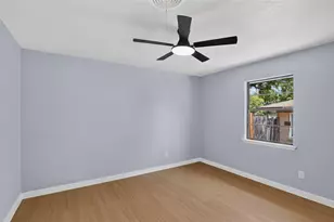 5473 Wayside Ave, Fort Worth, TX 76134 - Photo 13