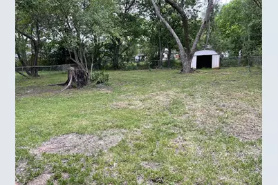 513 W Florence Street, Denison, TX 75020 - Photo 11