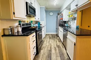 301 E Mimosa St, Crandall, TX 75114 - Photo 11