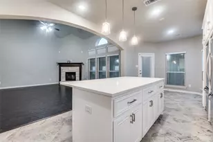 2610 S Anson Rd, Glenn Heights, TX 75154 - Photo 13