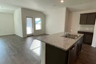 708 English Dr, Aubrey, TX 76227 - Photo 11