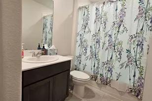 708 English Dr, Aubrey, TX 76227 - Photo 5