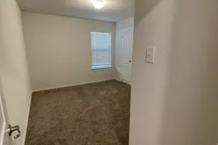 708 English Dr, Aubrey, TX 76227 - Photo 9