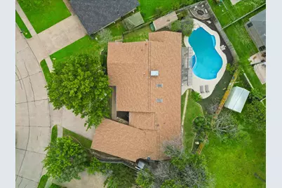 1208 Mayleaf Drive, Irving, TX 75060 - Photo 37