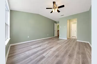 4432 Hulen Circle W, Fort Worth, TX 76133 - Photo 9