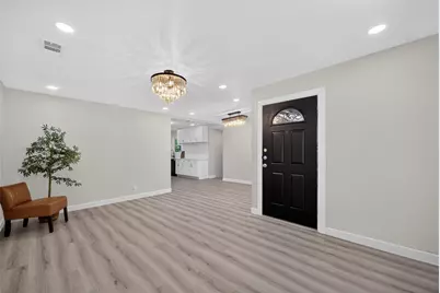 1110 Ryan Avenue, Carrollton, TX 75006 - Photo 5