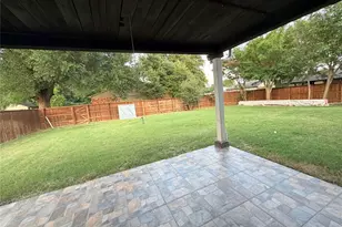 6026 Highcrest Dr, Garland, TX 75043 - Photo 13
