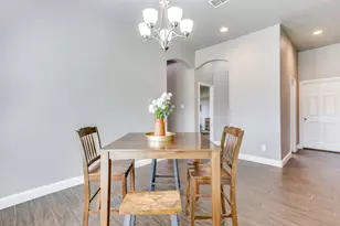 1140 Indigo Ln, Burleson, TX 76058 - Photo 3