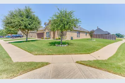 1140 Indigo Lane, Burleson, TX 76058 - Photo 7