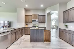1140 Indigo Ln, Burleson, TX 76058 - Photo 15