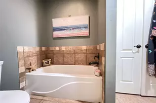 421 W Cumberland Rd, Tyler, TX 75703 - Photo 13