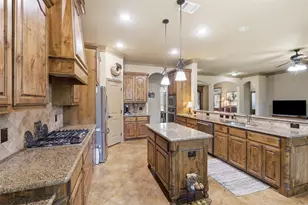 1406 Brynlee Ln, Mansfield, TX 76063 - Photo 17