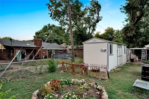 800 Patricia St, Irving, TX 75060 - Photo 25