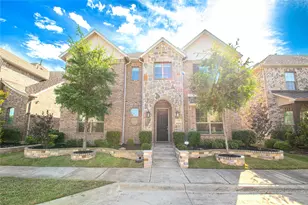12709 Royal Oaks Ln, Farmers Branch, TX 75234 - Photo 1