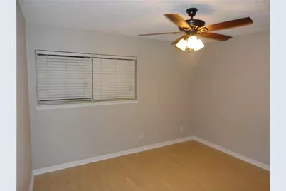 2717 Meadowstone Court, Carrollton, TX 75006 - Photo 13