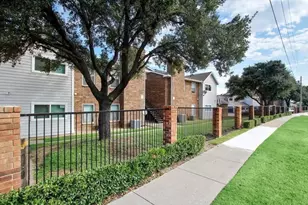141 Valley View Dr, Lewisville, TX 75067 - Photo 3