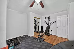 423 McKown Dr, Mansfield, TX 76063 - Photo 13