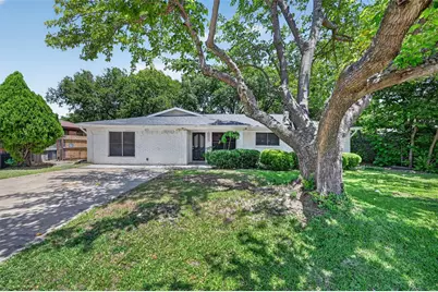 423 McKown Drive, Mansfield, TX 76063 - Photo 1