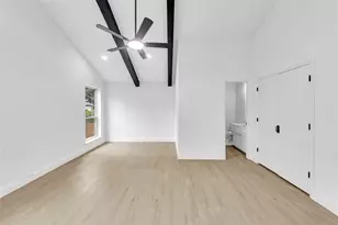 13826 Wooded Creek Ct, Farmers Branch, TX 75244 - Photo 5