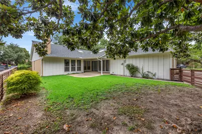 13826 Wooded Creek Court, Farmers Branch, TX 75244 - Photo 33