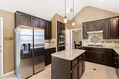 2109 Golden Arrow Drive, Flower Mound, TX 75028 - Photo 5