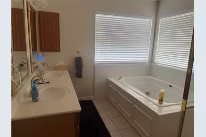 1086 Woodbriar Drive, Grapevine, TX 76051 - Photo 11