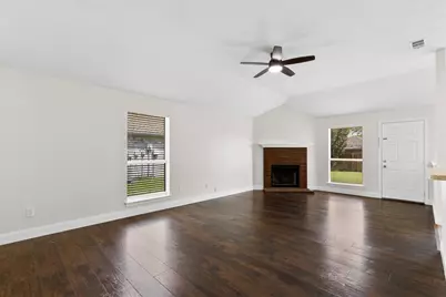 8810 Quail Ridge Drive, Rowlett, TX 75089 - Photo 3
