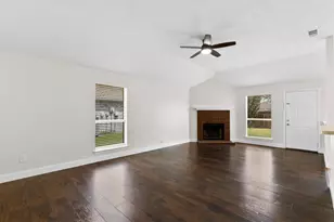8810 Quail Ridge Dr, Rowlett, TX 75089 - Photo 3