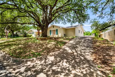 2641 Woodmont Circle, Waco, TX 76710 - Photo 5