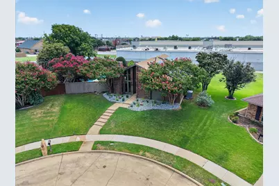 1019 Ridgeview Circle, Carrollton, TX 75007 - Photo 31