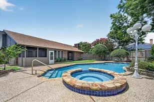 1019 Ridgeview Cir, Carrollton, TX 75007 - Photo 27