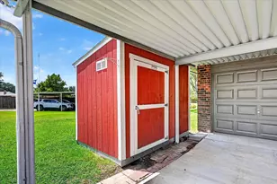 1019 Ridgeview Cir, Carrollton, TX 75007 - Photo 31