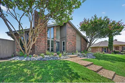 1019 Ridgeview Circle, Carrollton, TX 75007 - Photo 3