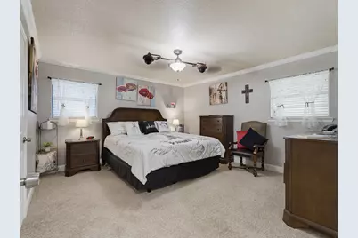 702 Preston Street, Bowie, TX 76230 - Photo 13