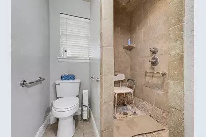 702 Preston Street, Bowie, TX 76230 - Photo 17