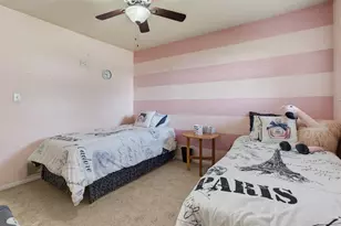 702 Preston St, Bowie, TX 76230 - Photo 9